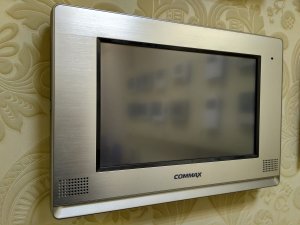 Как снять со стены домофон Commax CDV 1020AQ , CDV 1020AE http://www.magbez.ru