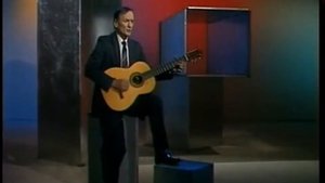 БОГАТЫЕ БОГАЧЕ С КАЖДЫМ ДНЁМ... Поёт Михаил Ножкин.