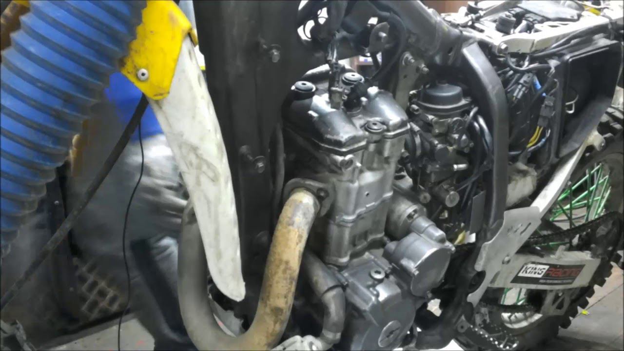 Снятие мотора Suzuki DRZ400 смотреть онлайн