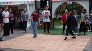 Современный молодёжный танец в Великом Новгороде