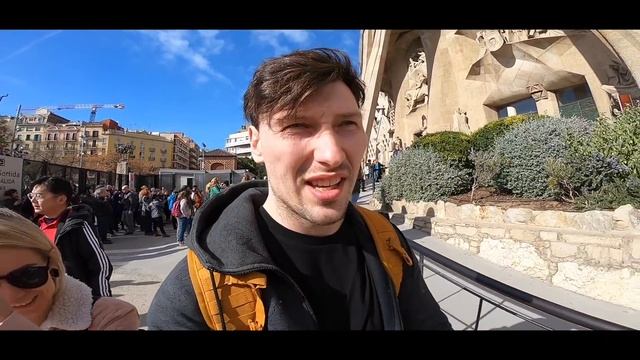 РАЗОРВАЛИ рейл в БАРСЕЛОНЕ!! | Экскурсия в САГРАДА ФАМИЛИЯ