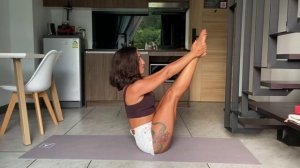 Духовная йога и гимнастика с тайцами — часть 4