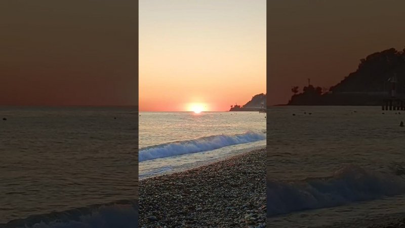 Шикарный закат🌅 сегодня в Дагомысе🌊