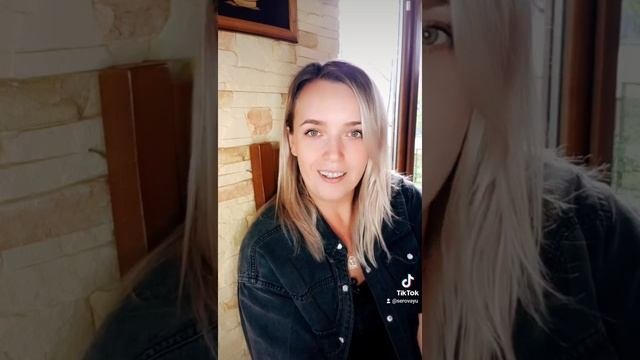 Сейчас я стала себя любить....#стихотворение #стихотерапия #полюбисебя