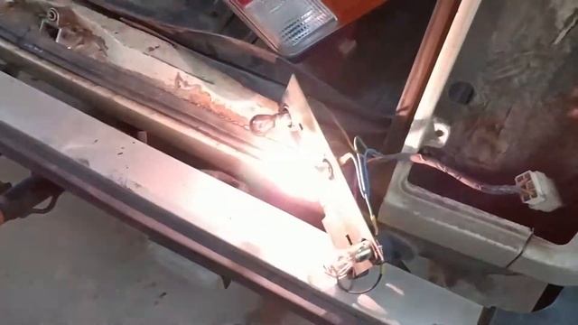 Задние фонари ВАЗ-2104. Перестал работать поворот.