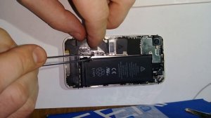 Iphone 4S выключился и не включается! Hotfix за 5 минут своими руками))