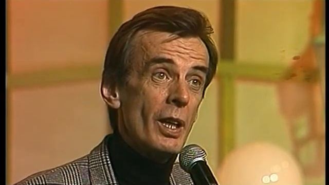 Александр БЛОК "Девушка пела в церковном хоре". Читает Георгий Тараторкин
