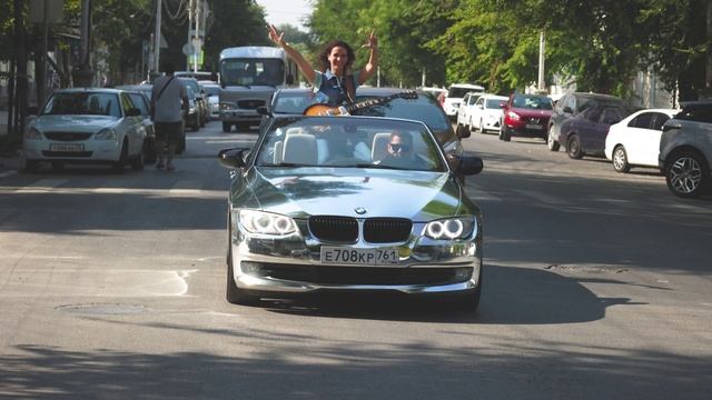 "Таганрог. Путешествие к счастью" - 

Александр Поелуев