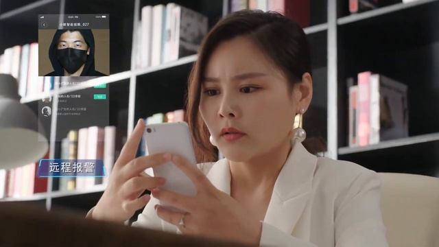 Умный видеоглазок Xiaomi Small Smart Loock CatY смотреть онлайн