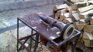 Дровокол винтовой