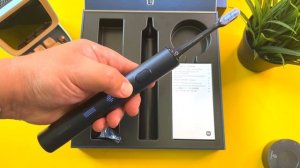Xiaomi T700 Electric Toothbrush Review BETTER THAN SONICARE?
