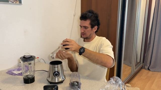 Обзор Блендера Kitfort KT-1312: Распаковка и вывод: Бюджетный и качественный смотреть онлайн