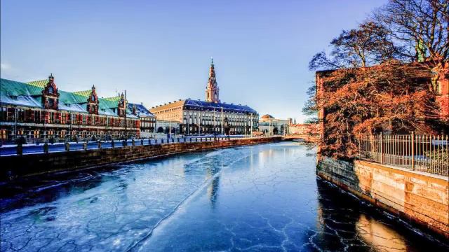 Boccherini - Menuet смотреть онлайн