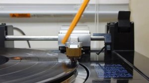 Sony PS-X800 Biotracer tonearm damping demonstration