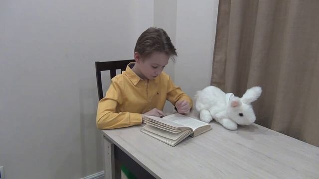 Заячьи лапы Л.Г.Паустовский смотреть онлайн