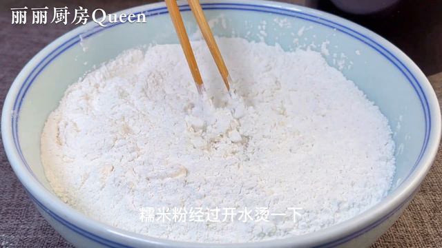 元宵節湯圓試試這樣做法個個軟糯鮮香不開裂比芝麻餡湯圓好吃麗麗廚房鮮肉湯圓料理食譜 鮮肉湯圓家常做法鮮肉湯圓餡的最佳配方鮮肉湯圓的家常做法教程 家常菜