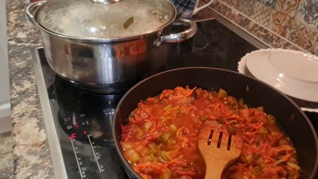 ГОТОВИМ СОЛЯНКУ В ОКТЯБРЕ / Cooking pickle смотреть онлайн