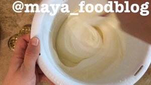 Крем из сгущенки и сметаны: рецепт от Foodman.club