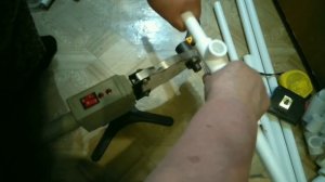 Стойка для крепления фитолампы с двигающимися элементы своими руками.Женщина тоже может это сделать