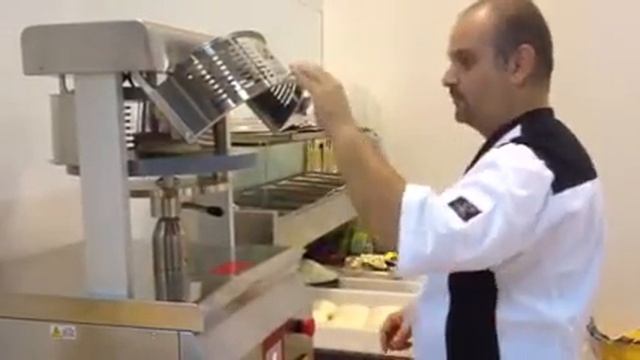 Zanolli Devil - Pizza Press смотреть онлайн