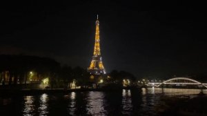 Eiffel Tower at night | Tour Eiffel 4K | Paris walking tour 4K | A walk in Paris