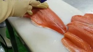 Пин бон машина ручная для удаление вилочковых (тонких) костей из филе красной рыбы. Швеция