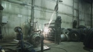 ГРУЗОВОЙ ШИНОМОНТАЖ! Разборка сборка камерного колеса R24