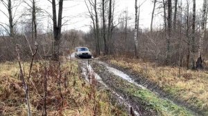 «НИВЫ» и УАЗы: длинной дорогой на озеро