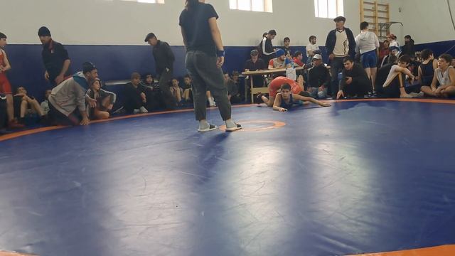 Борьба Хушет .Открытый городской турнир по вольной борьбе 1/4 Гасанбеков Сулейман .10:0 смотреть онлайн