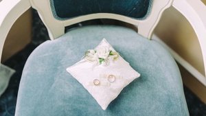 Мать невесты произнесла речь в день свадьбы дочери. Шаферы решили, что лучше ей немедленно уйти