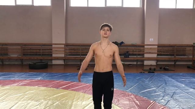 КАК БЫСТРО НАУЧИТСЯ САЛЬТО НАЗАД смотреть онлайн