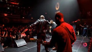 DR  DRE & EMINEM - FORGOT ABOUT DRE (LIVE AT THE BEATS MUSIC EVENT)