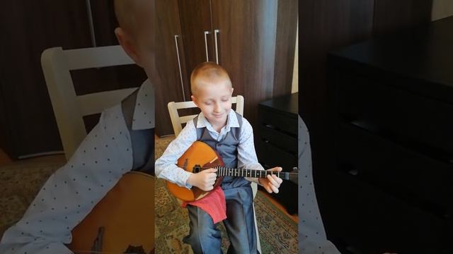 Песенка крокодила Гены В. Шаинский. ( Кирилл Железнов) смотреть онлайн