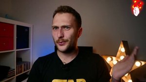 ЖИЗНЬ НА КРЕСТАХ: КАКОВО БЫТЬ СТРЭЙТЭДЖЕРОМ В РОССИИ