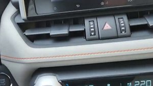 Продажа Toyota RAV4, 2023 г.в., черный, 2,5л, комплектация Adventure, в автосалоне UMmotors