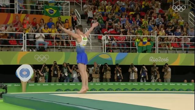 THIS is how to recover from a fall! Ft. Diego Hypolito смотреть онлайн