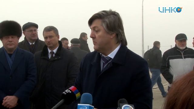 Спустя 2 года на Белоомутском гидроузле прошло первое шлюзование.