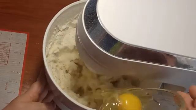 КАК ПРИГОТОВИТЬ ИДЕАЛЬНОЕ ТЕСТО ДЛЯ ПЕЛЬМЕНЕЙ, ВАРЕНИКОВ, МАНТОВ, ЧЕБУРЕКОВ. . смотреть онлайн