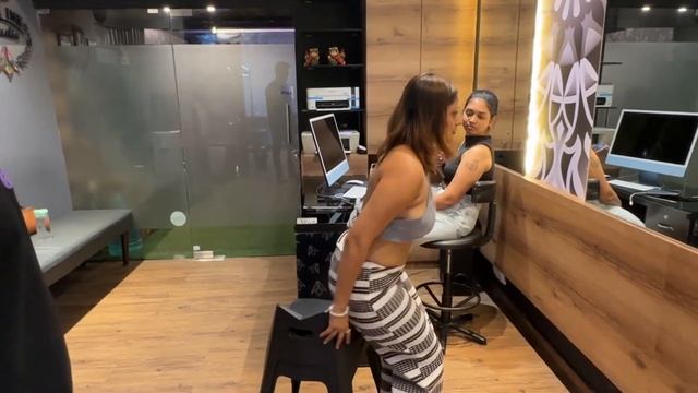 I PIERCED MY BELLY BUTTON - and it wasn't as bad as I thought! | Forum Shah смотреть онлайн