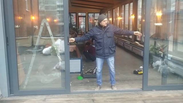 Остекление веранды ресторана/Как сделать веранду теплой?