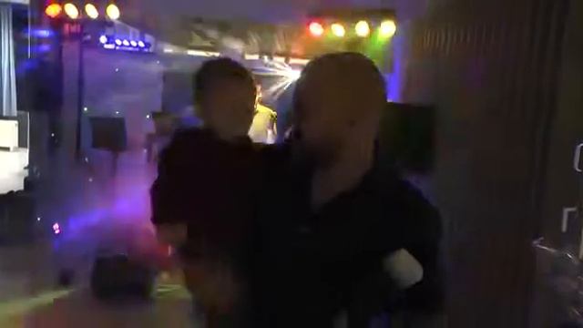 Bratishka s Dnem Rozdenija смотреть онлайн