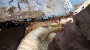 Разбор фольксваген Т4. Подножки ступеньки кабины.