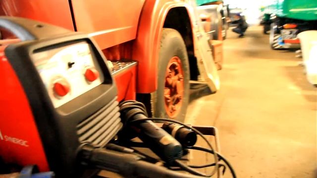 Ritornerà NUOVO ... FIAT 170 NT33 del 77 смотреть онлайн