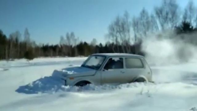 Нива на Каме и-511 в снежной стихии 1! смотреть онлайн