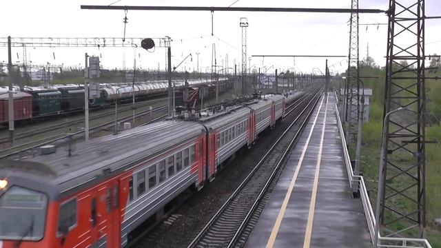 Электропоезд ЭД9М-0074 сообщением Проспект Гагарина (Мыза) - Нижний Новгород смотреть онлайн