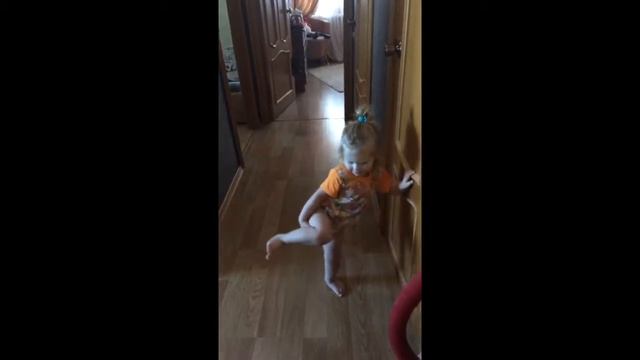 Собака мордой вниз) смотреть онлайн