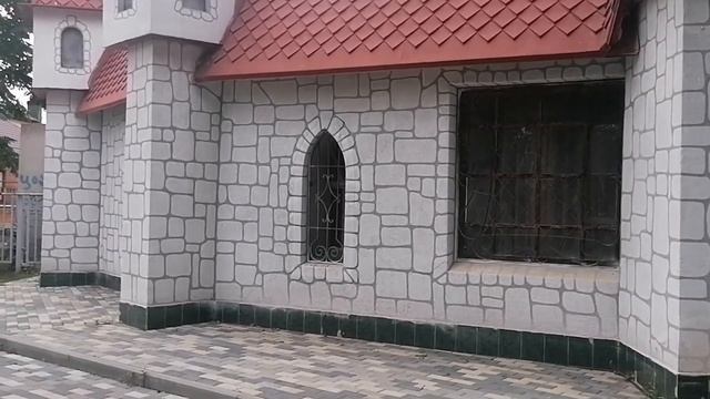 Минеральные Воды? город церквей? Огонь Вечной Славы? Городской парк ? музей писателя А. П. Бибика