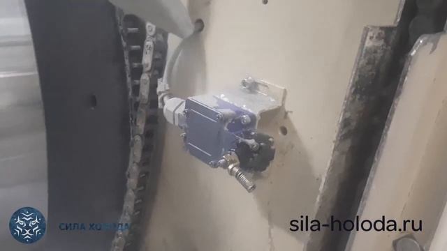 Чистка линии ЛДСП от смолы методом криобластинга смотреть онлайн