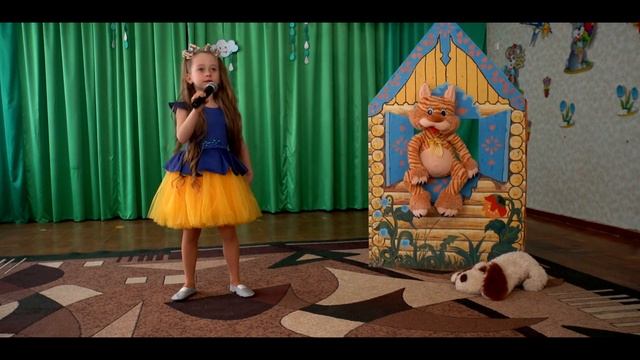 Песня "Дождик" исполняет Колодяжная Валерия - старшая группа смотреть онлайн