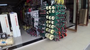 Гуляю по строительному рынку в Гуанчжоу, расказываю про жаркий день